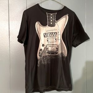 Nirvana tee